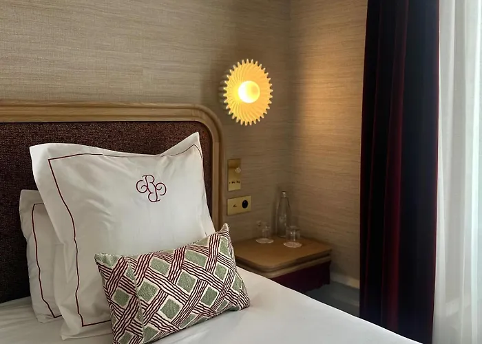 Hostellerie Du Chapeau Rouge Dijon