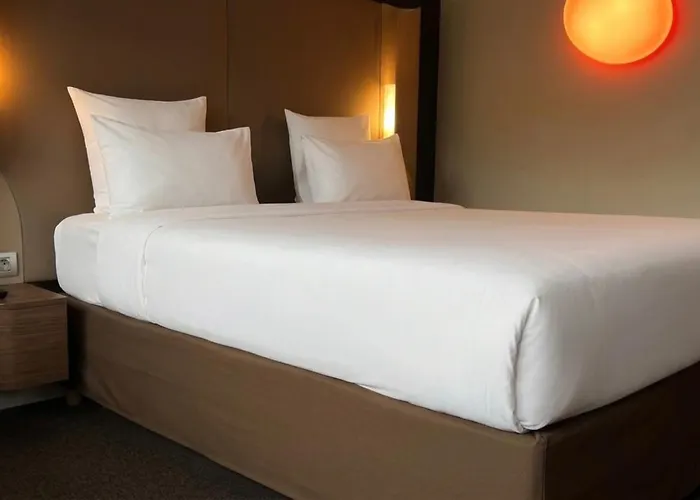Campanile Dijon Nord - Toison D'Or Hotel